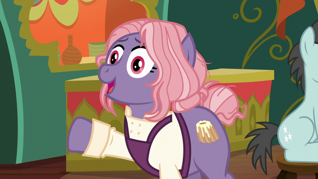 File:Matronly Pony "the way she made it" S6E12.png