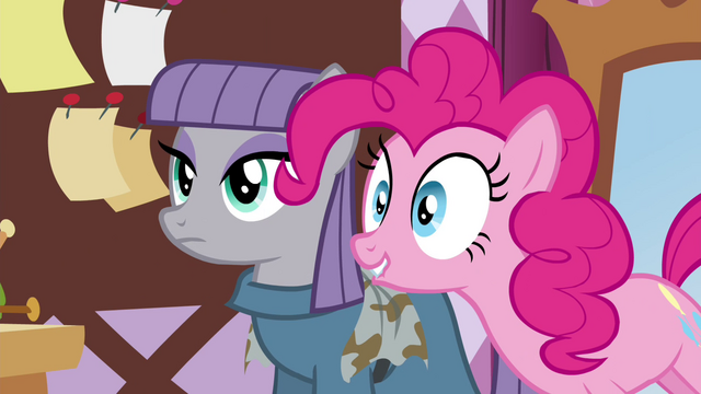 File:Pinkie Pie "Doesn't Maud make the coolest scarves?" S4E18.png