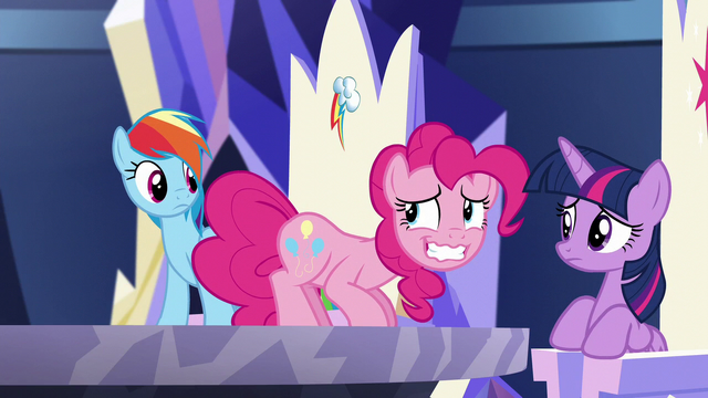 File:Pinkie nervously smiles S5E19.png