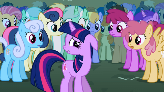 File:Twilight hear laundry S1E6.png