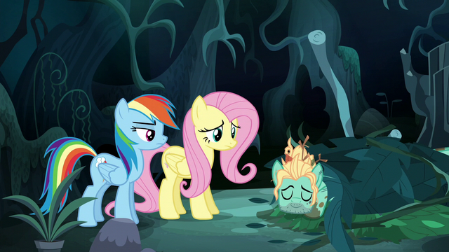 File:Zephyr Breeze pretending to go to sleep S6E11.png