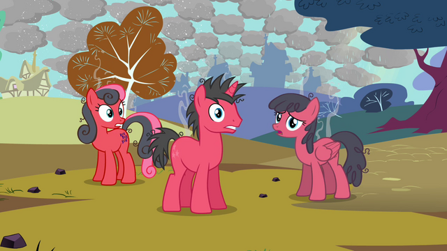 File:Sunburned ponies S03E13.png