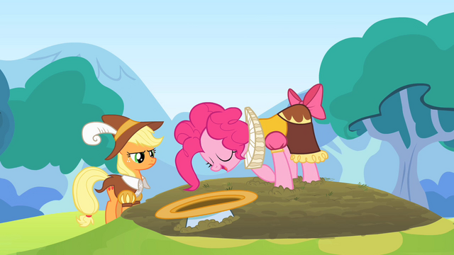 File:Pinkie Pie bow S2E11.png
