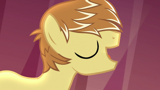 File:Feather Bangs singing "made me believe" S7E8.png