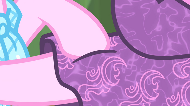 File:Suri touching Rarity's line clothes S4E08.png
