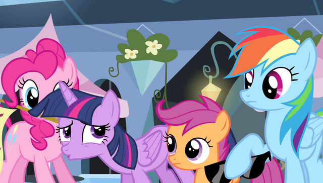 File:Twilight Sparkle "whew!" S4E24.png