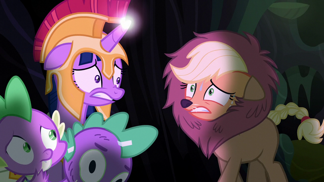 File:Applejack backing away scared S5E21.png