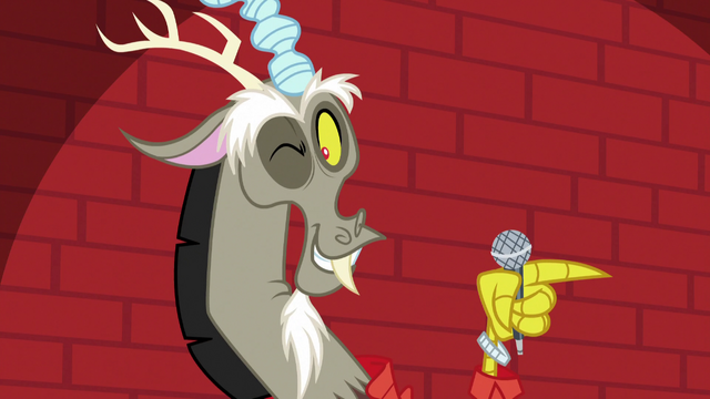 File:Discord winking to the audience S5E7.png