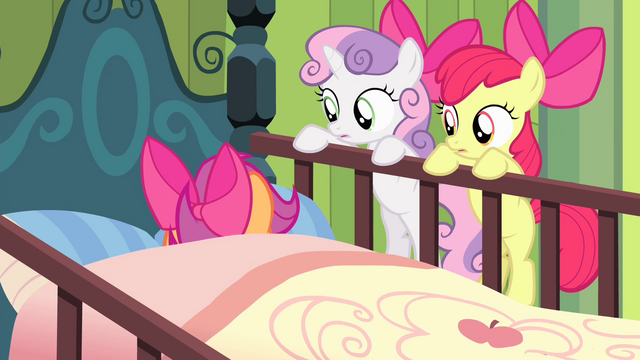 File:Sweetie and Apple Bloom sees Scootaloo on bed S4E17.png