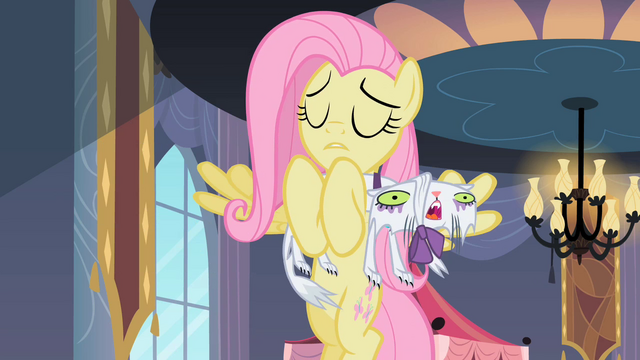 File:Fluttershy petting Opalescence S2E9.png