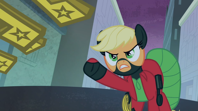 File:Applejack throwing the horseshoes S4E06.png