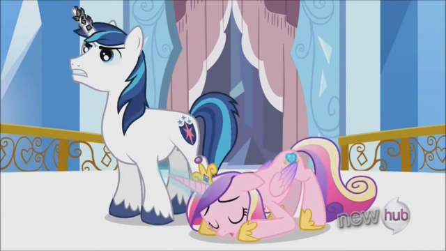 File:Cadance nearly asleep S3E2.png