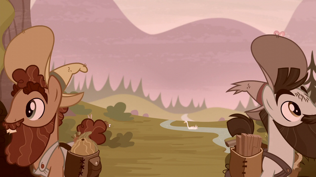 File:Grub goes left; Piles goes right S5E23.png
