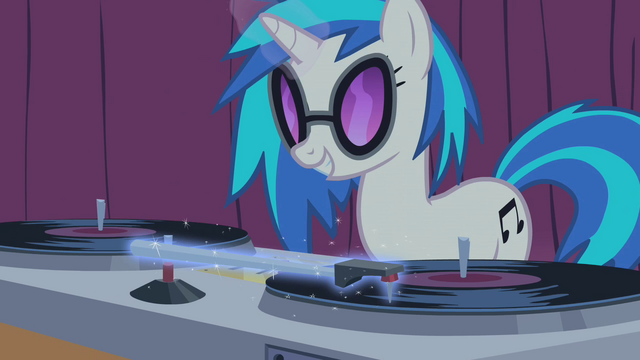 File:DJ Pon-3's magic aura S01E14.png