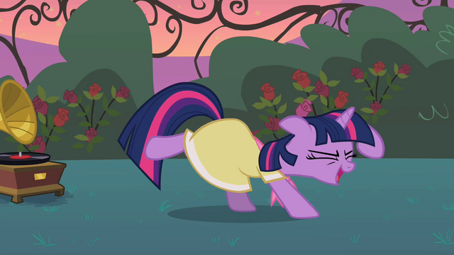 File:Twilight dancing S2E9.png