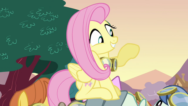 File:Fluttershy waving S2E22.png