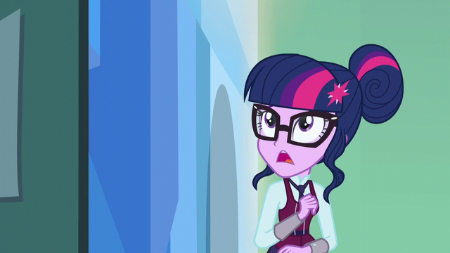File:Sci-Twi singing "I know there's more" a 2nd time EG3.png