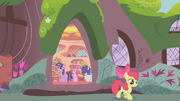 Apple Bloom leaving the library S1E09.png