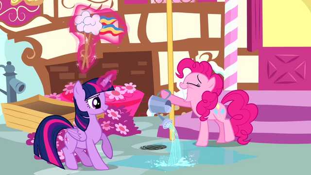 File:Pinkie Pie grinning S4E12.png