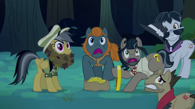 File:Caballeron and henchponies scared S4E04.png