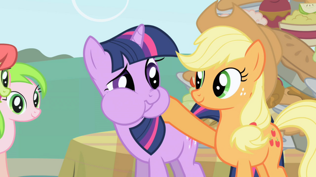 Файл:Twilight not sure if wants S1E1.png