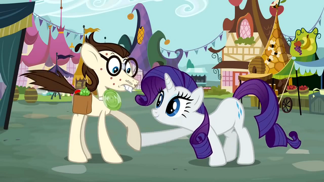 File:Rarity flirting S2E19.png
