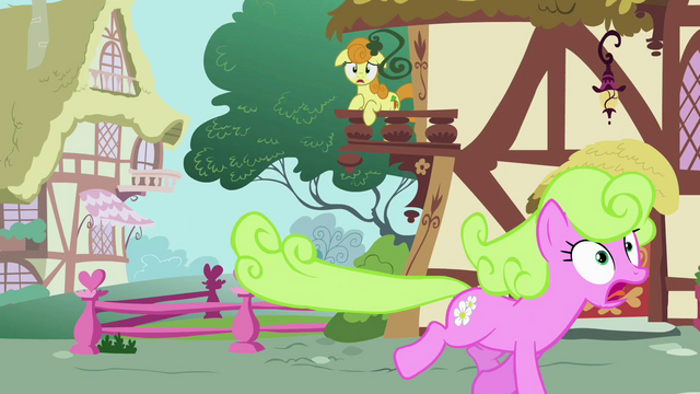 File:Daisy running S02E17.png
