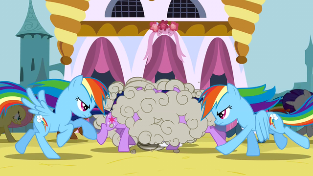 File:The ponies fight the changelings S2E26.png