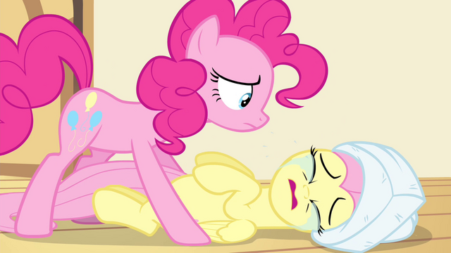 File:Fluttershy crying S4E14.png