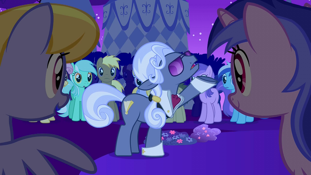 File:Hoity Toity goes oh the shame S1E14.png