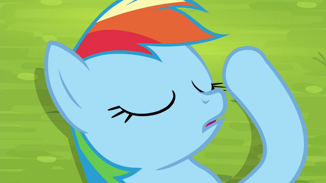 File:Rainbow Dash unconscious S4E22.png