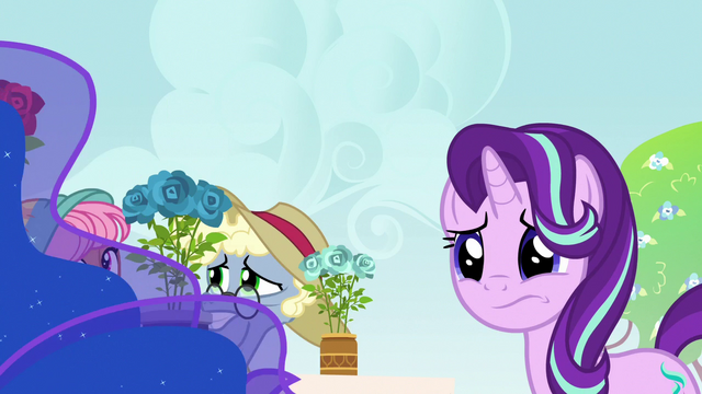 File:Starlight Glimmer worried about Princess Luna S7E10.png