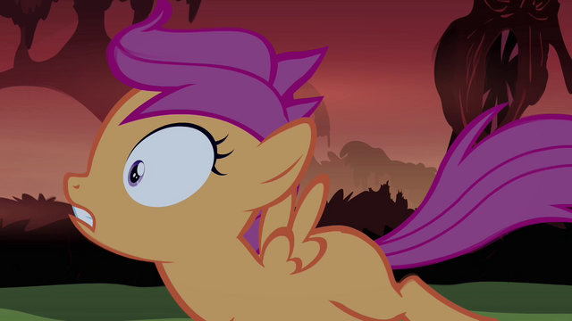 File:Scootaloo keeps running S3E06.png