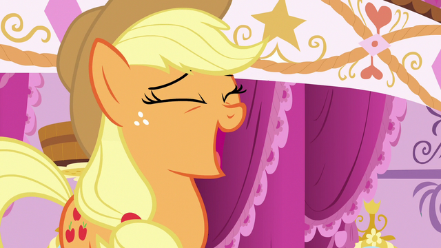 File:Applejack laughing loudly S7E9.png