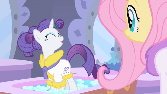 File:Rarity thankful S1E20.png