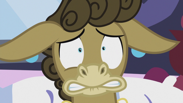 File:Matilda freaking out S5E9.png