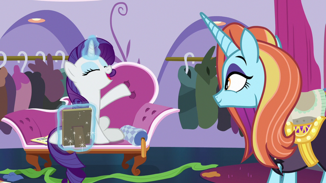 File:Rarity "I'm going!" S7E6.png