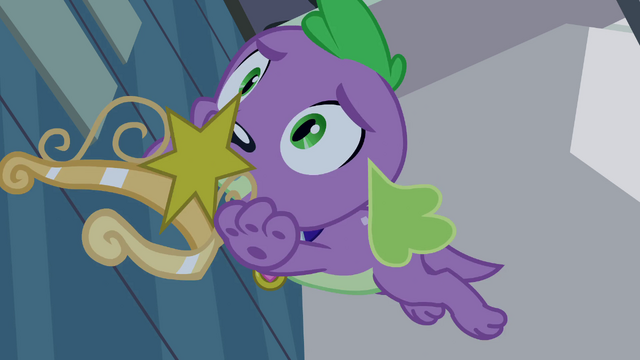 File:Spike trying to reach the door handle EG.png