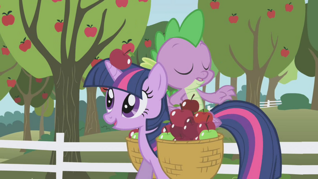 File:An apple falling S01E03.png