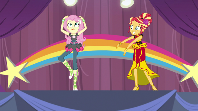 File:Fluttershy trying to do a pirouette EGS1.png