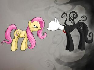 637px-Fluttershy vs Slendermane by Le Fancy Walrus.jpg