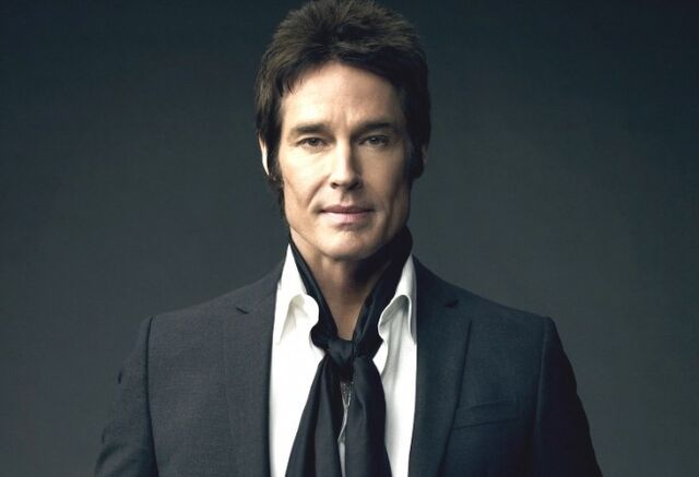 Plik:Ronn-Moss.jpg