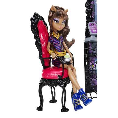 Datei:Monster-high-coffin-bean-e-boneca-clawdeen-wolf-1 1874.jpg
