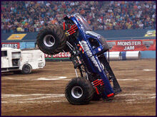 Slingshot Monster Truck (12)
