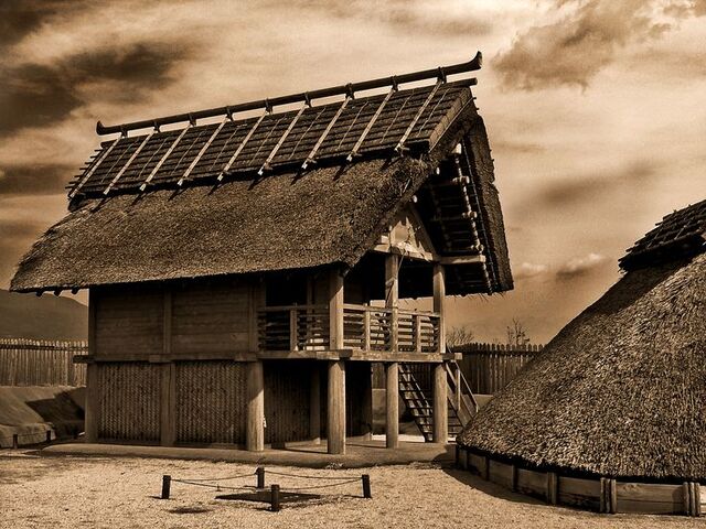 File:AshaWoodHut.jpg
