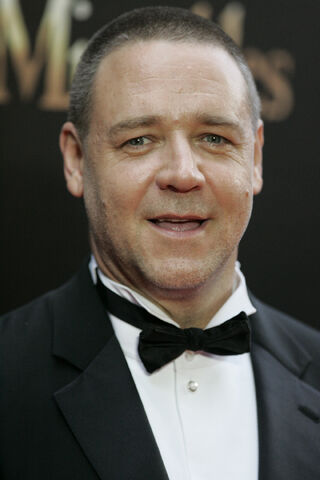 Plik:Russell Crowe.jpg