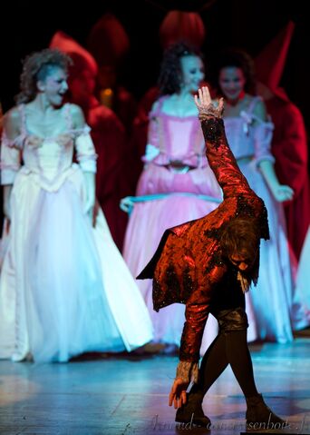 Fichier:Mozart-lopera-rock-le-dome-marseille-11-06-11-3.jpg