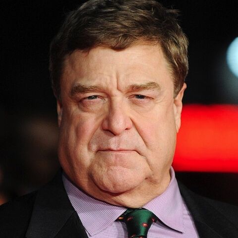File:Alpha-House-Star-John-Goodman.jpg