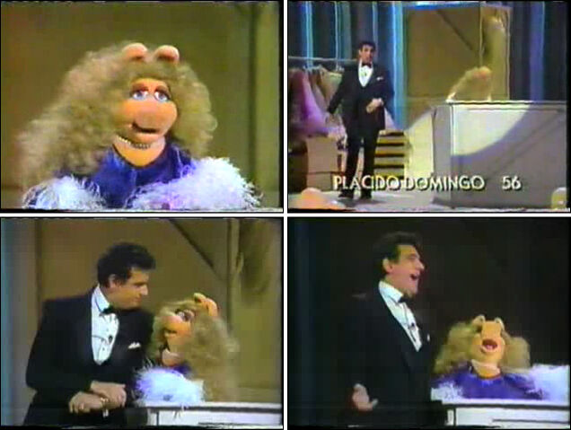File:MissPiggy&PlacidoDomingo-1982.jpg