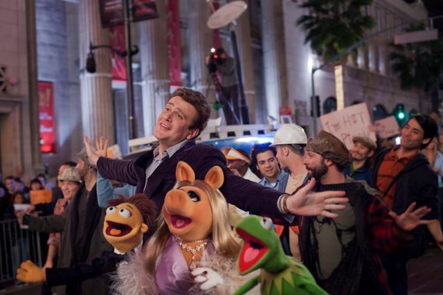 File:TheMuppets-Finale.jpg